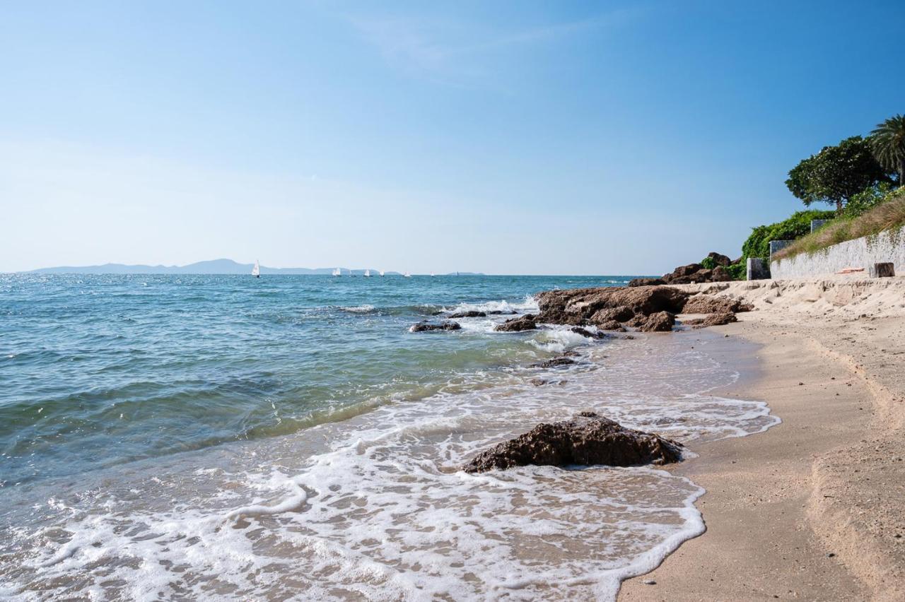 Majestic Residence Pool Villa 4 Bedrooms Private Beach Pattaya Exterior photo