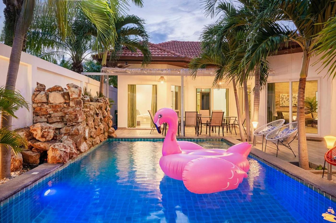 Majestic Residence Pool Villa 4 Bedrooms Private Beach Pattaya Exterior photo