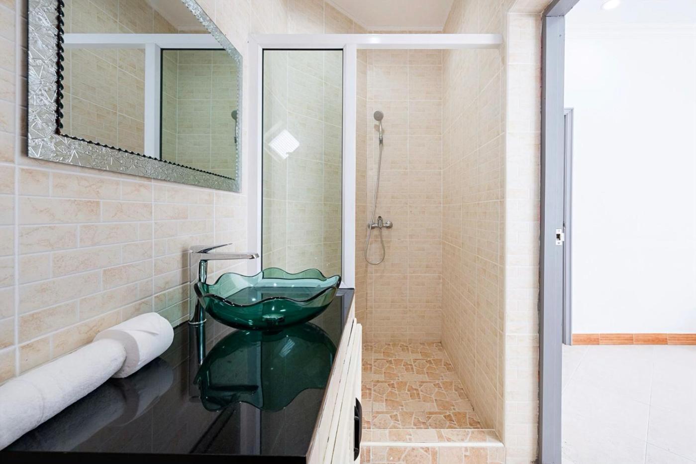 Majestic Residence Pool Villa 4 Bedrooms Private Beach Pattaya Exterior photo